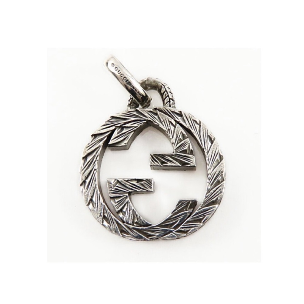 New Gucci Interlocking GG Silver Pendant Authentic - Picture 3 of 9